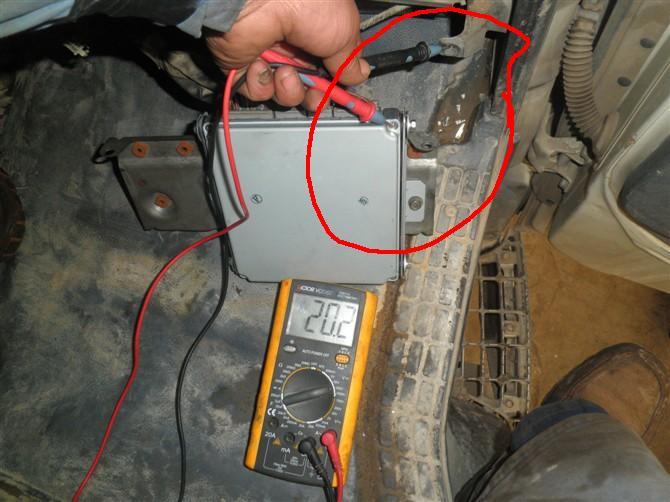 真正原创：重卡电脑板故障维修之日野500发动冒蓝烟故障排除