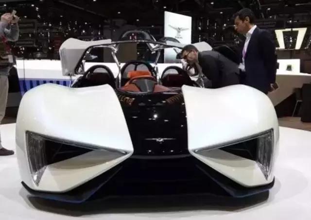 你还记得第一辆汽车吗,比亚迪造几种汽车