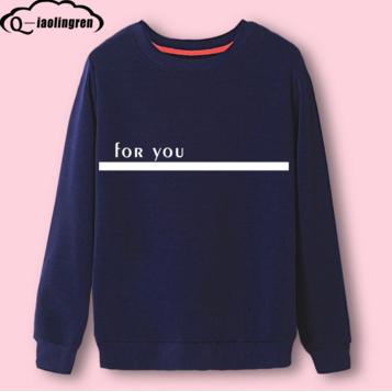 冬季连帽卫衣内搭怎么穿,冬天连帽卫衣怎么搭配出高级感