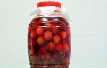 杨梅果酒酿酒技术教程大全,杨梅果酒用什么酒做法好喝