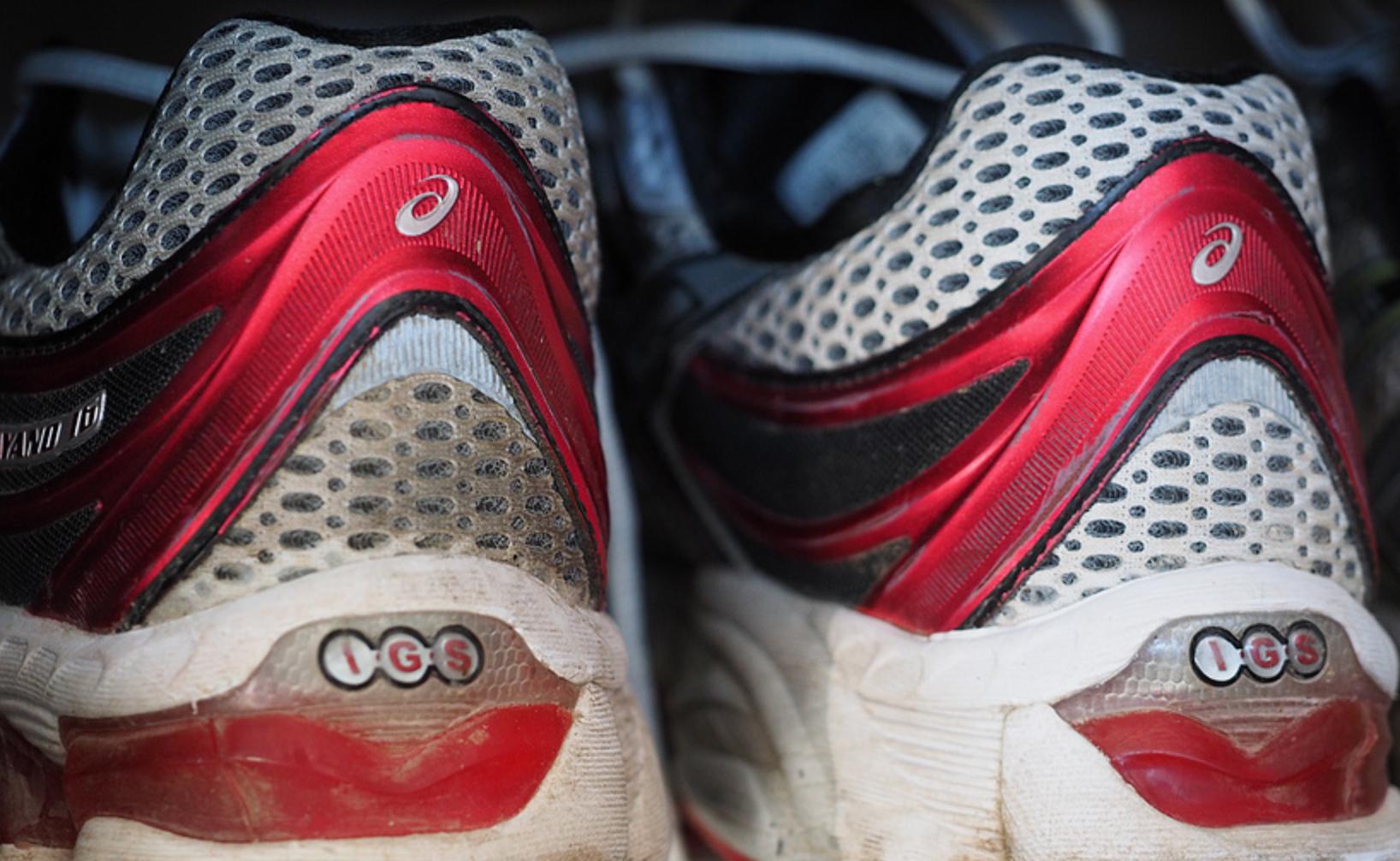 李宁飞电4c和亚瑟士hyperspeed3,亚瑟士耐克阿迪达斯比较