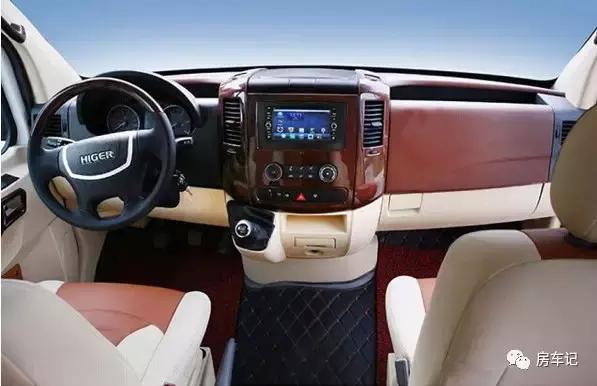 海格h5c的防抱死诊断接口位置,海格c型房车2.7汽油自动