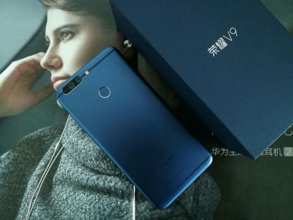 魅海蓝和哪种蓝色接近,魅海蓝和幻夜黑哪个颜色好