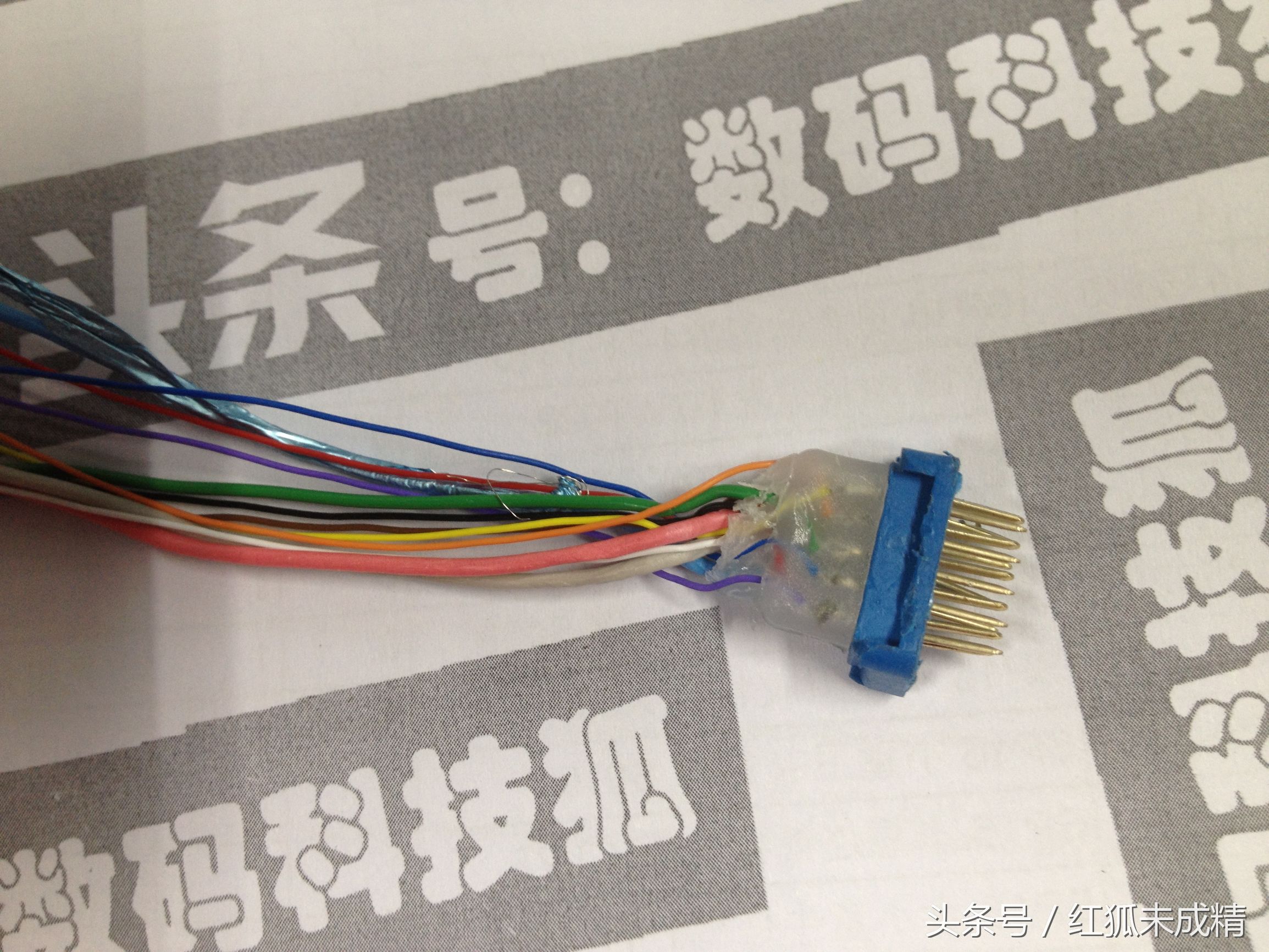 电脑显示器vga连接线一般是几米的,vga是我们最常见的显示器接口