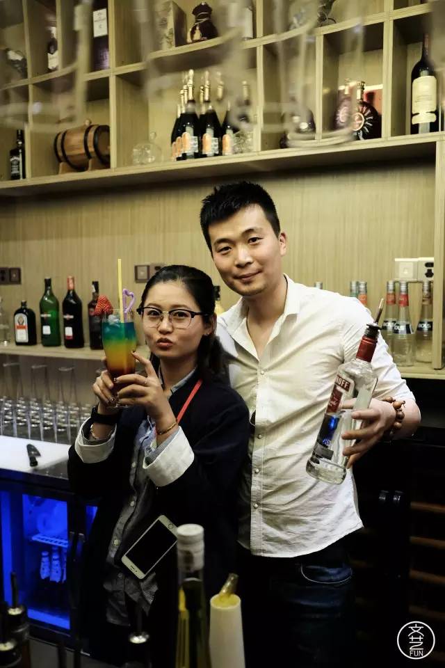 郑州最隐蔽的酒吧,郑州最嗨的两个酒吧