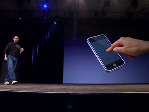 投影仪隔空触控开创者，微投界“WII”诞生