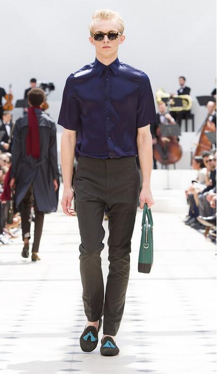 世界十大服装品牌男装,男装t恤夏季世界品牌大全