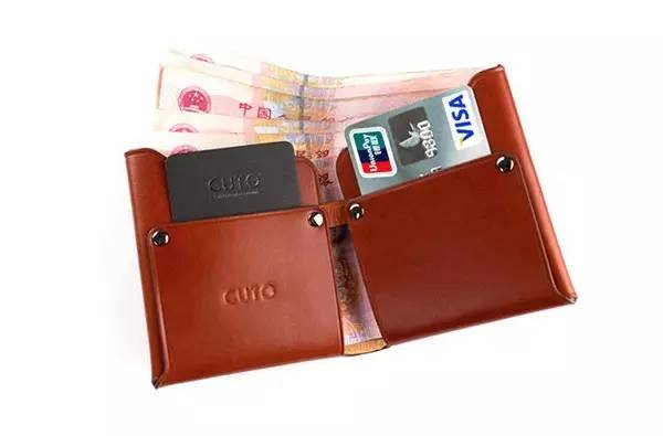 爱妹清单｜能收到姑娘的礼物，那你还挺臭屁的