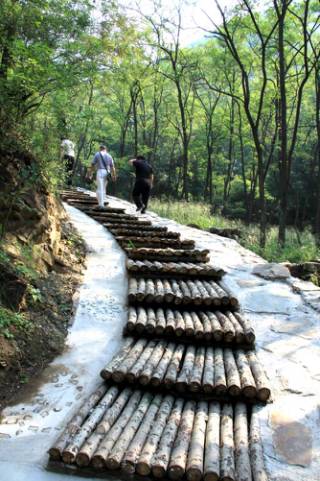 房山登山步道,房山元宝峰登山步道