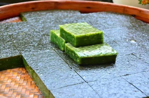 浙里有座藏在大山里的小香港，低调得让人心疼，高铁2h即达！