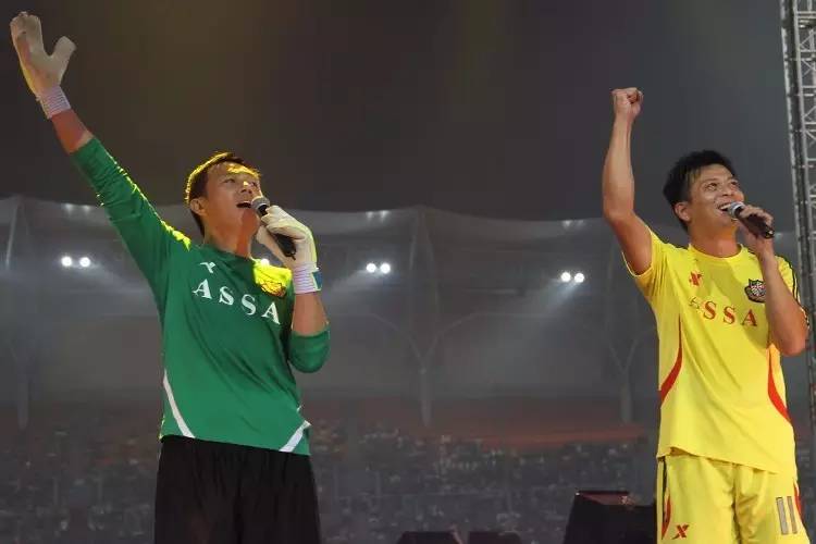 大咖来了｜4月29日，谭校长要率香港明星足球队到西昌踢馆啦！