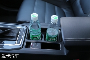 名爵锐腾是不是中型suv,名爵锐腾2015款2.0tgs