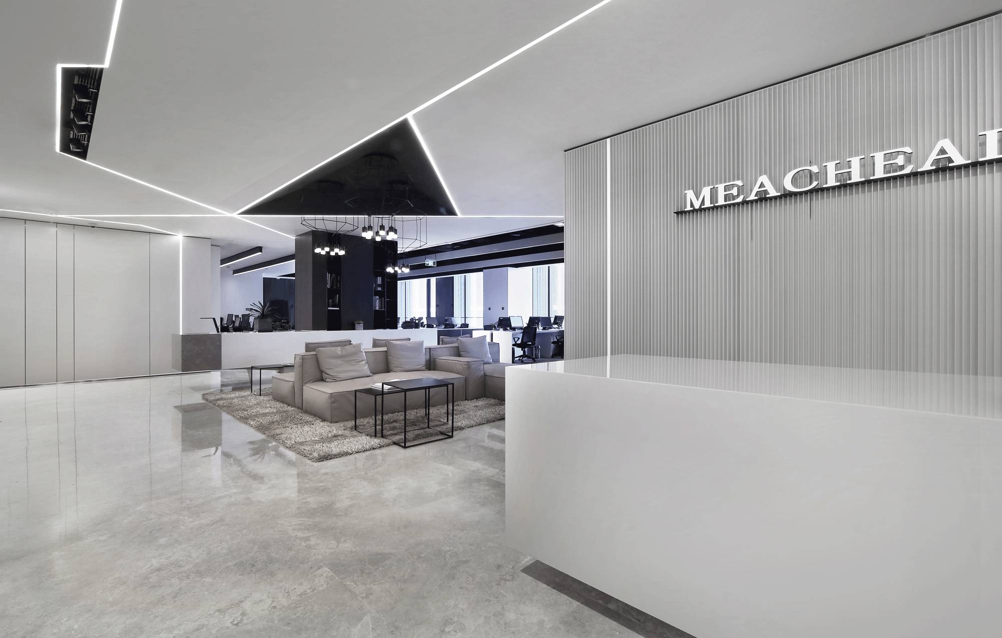 一个年轻潮服品牌的办公空间却选了素白当主打色？「设计联·1584期」