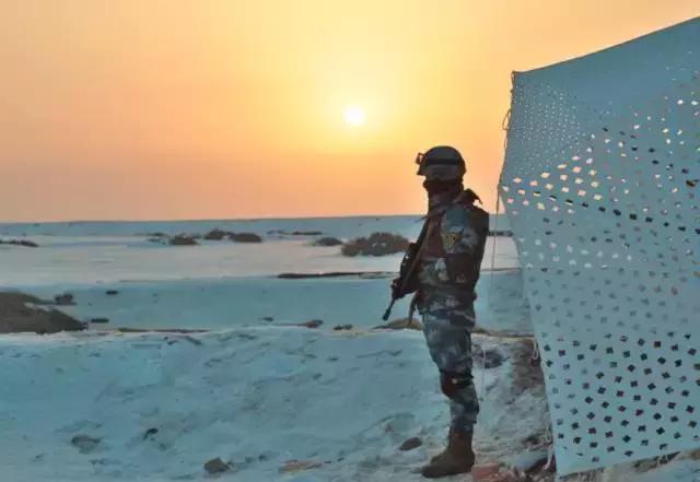 兄弟，听说你要移防到艰苦地区了