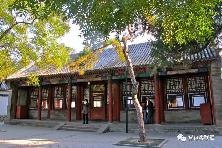 颐和园旅游攻略直播,颐和园旅游攻略门票多少钱