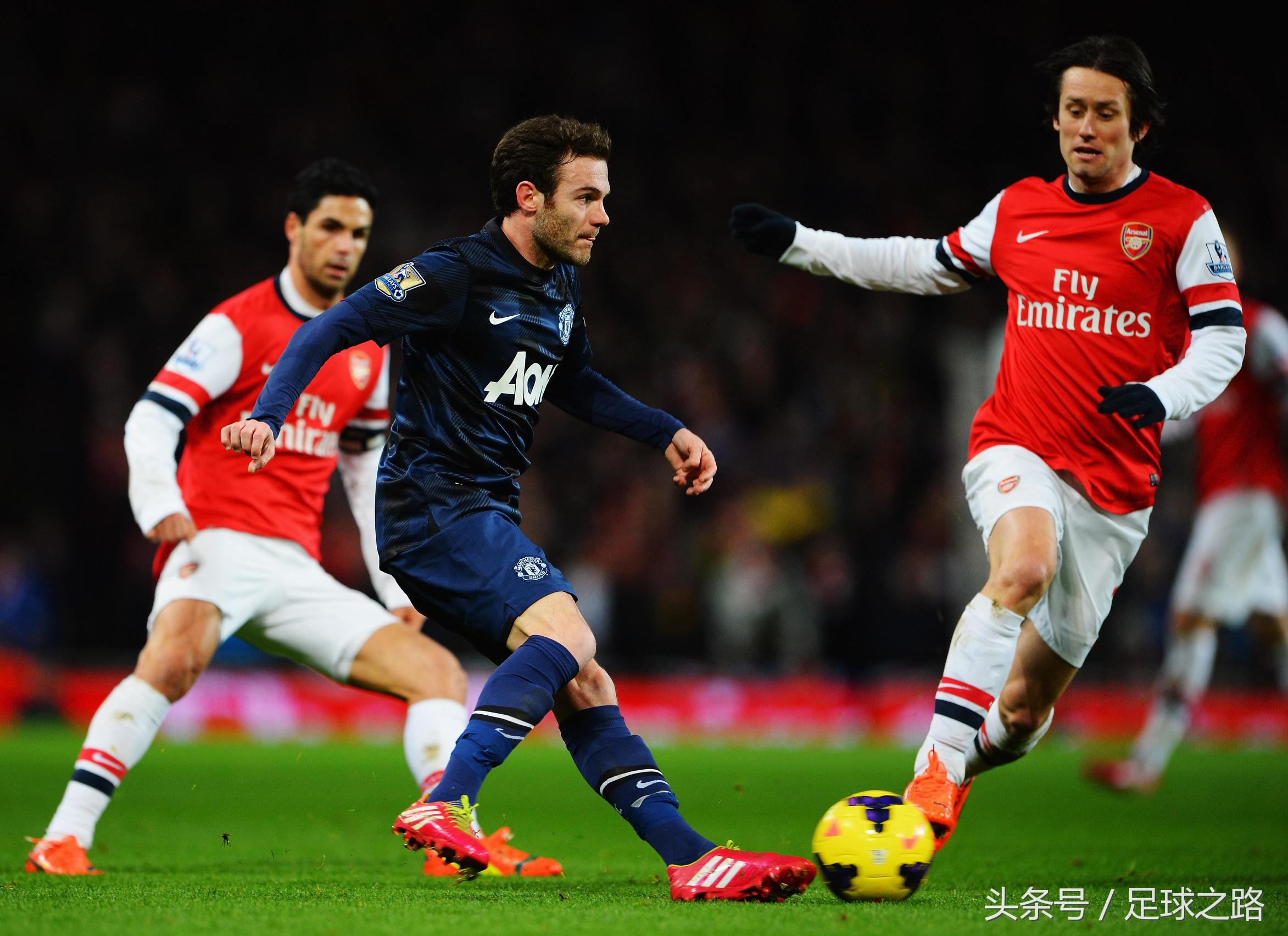 足球如何提高球员带球节奏变化,怎么训练带球的耐力和爆发力