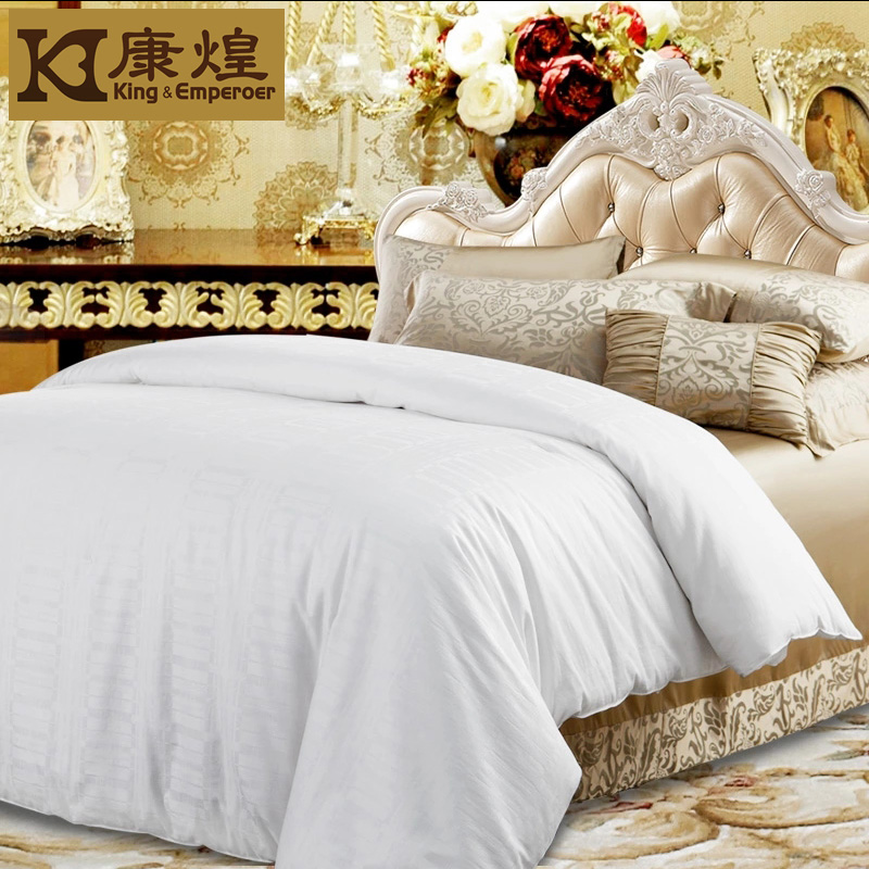 蚕丝被怎么洗涤和保养方法有哪些,蚕丝被不可干洗不可水洗怎么洗