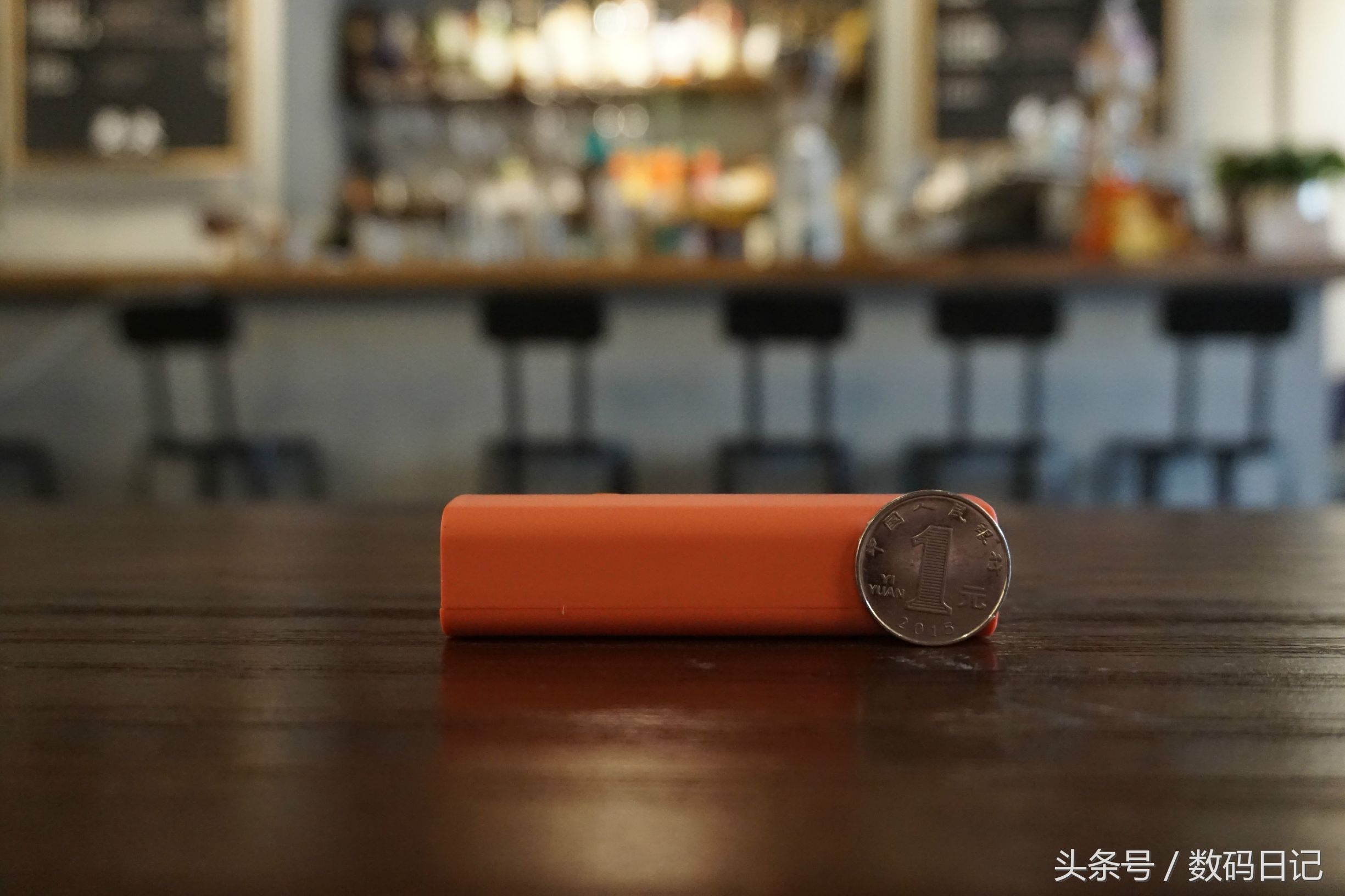 南孚竟然这么懂苹果用户，出了个产品完爆苹果背夹充电宝