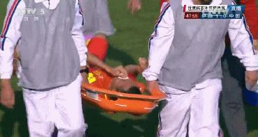 中国男足2018年世预赛对伊朗经历,伊朗男足2-1战胜日本男足