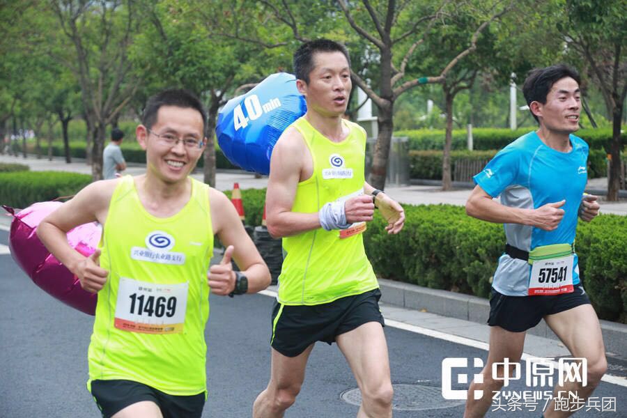 马拉松步幅和步频哪个看天赋,马拉松训练提高方法