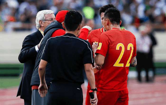 赛后采访姜至鹏,姜至鹏三次换队