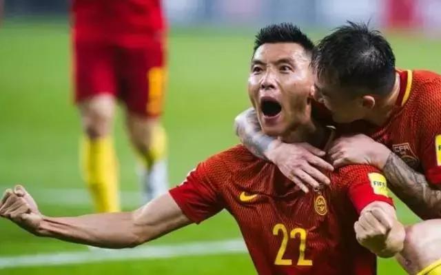 一名资深的伪球迷,对国足又恨又爱的球迷心声