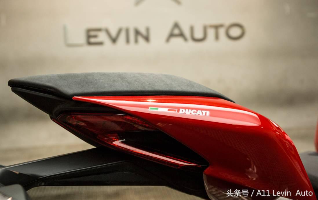 杜卡迪大魔鬼咆哮声,杜卡迪大魔鬼暴力起步