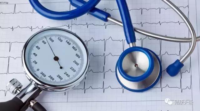 智能手表测血压和血压计哪个准,频繁早搏用电子血压计测血压准吗