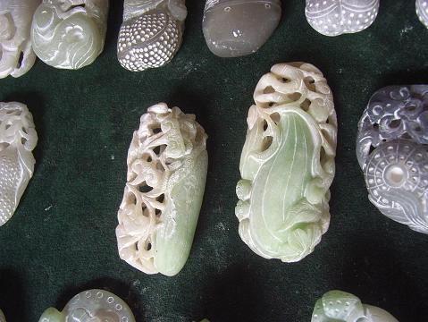 和田玉捡漏技巧,和田玉捡漏指南