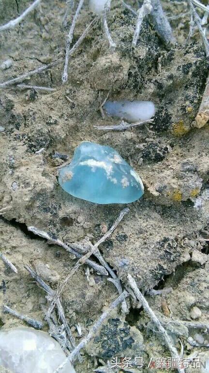 怎么区分新疆戈壁海蓝宝石的真假,价值400万的新疆戈壁海蓝宝石