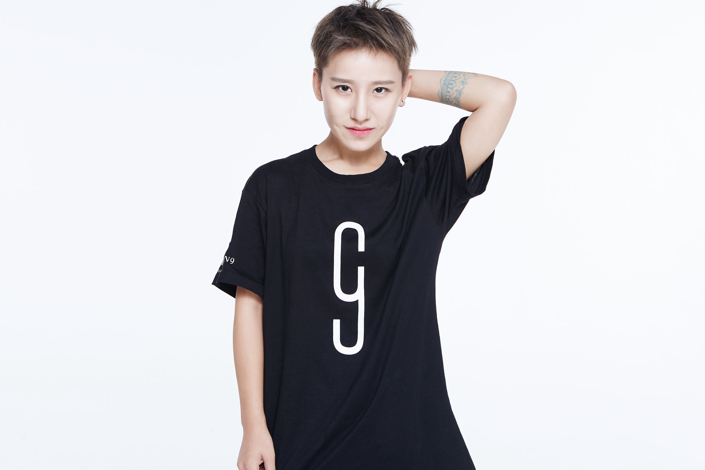 90后女生创业微商,创业做微商年赚百万