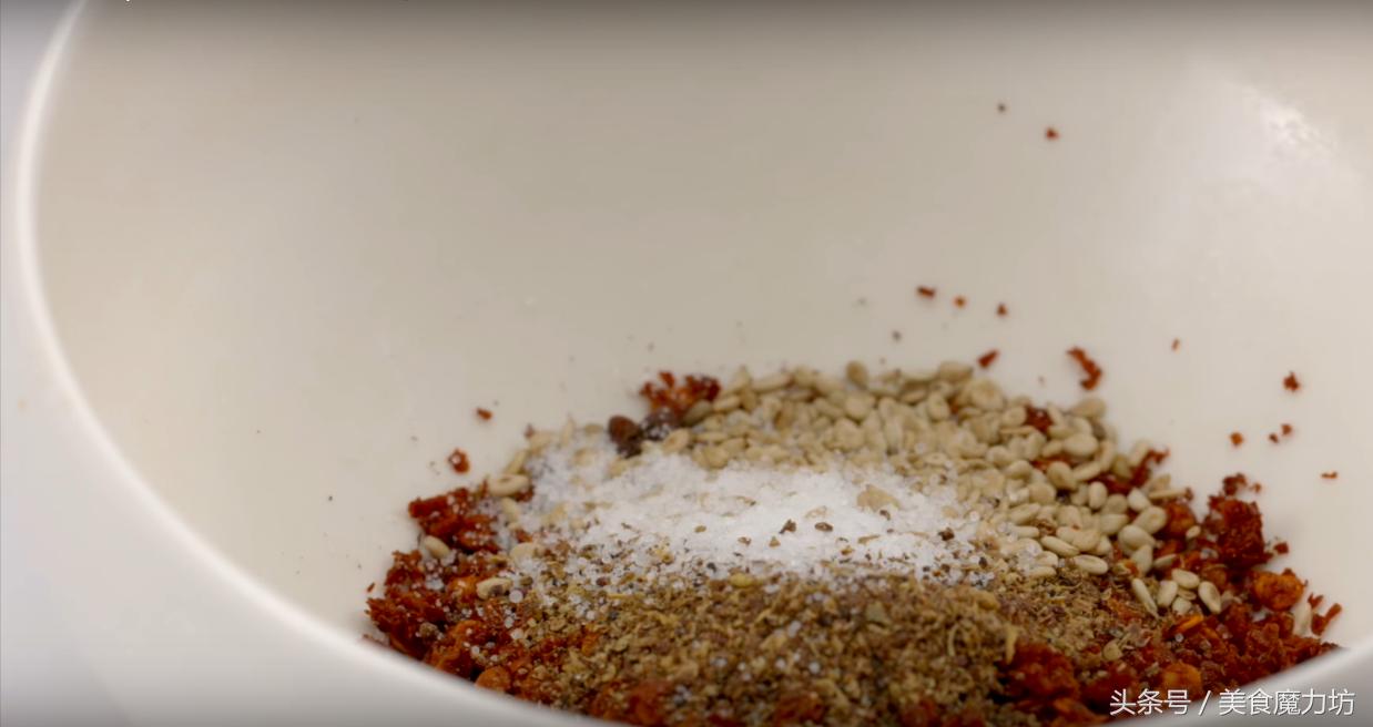 香椿怎么腌制好吃保存时间还长,如何腌制香椿好吃能久放不坏