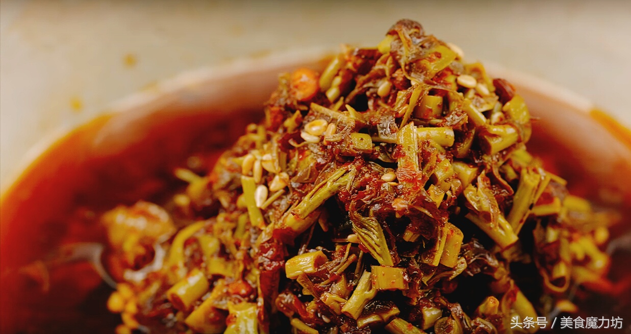 香椿怎么腌制好吃保存时间还长,如何腌制香椿好吃能久放不坏