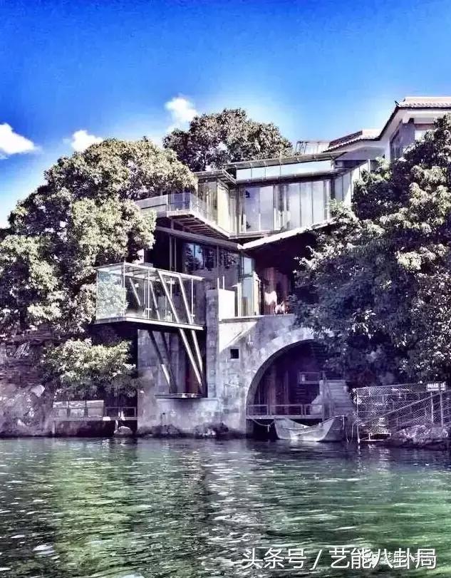 杨丽萍洱海私宅,杨丽萍洱海宫殿