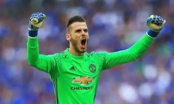 守门员不可思议的扑救法,守门员的经典扑救方法