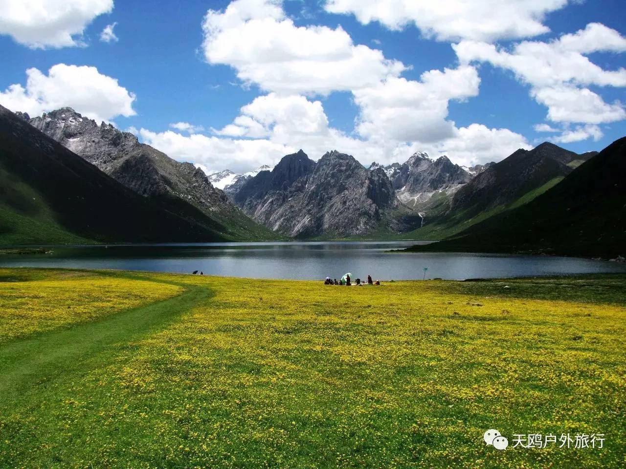 甘青川自驾游，别错过天神的后花园——年宝玉则，集三地之精华