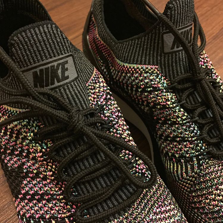 镂空鞋底+后掌气垫？NikeMariahRacer多彩配色曝光