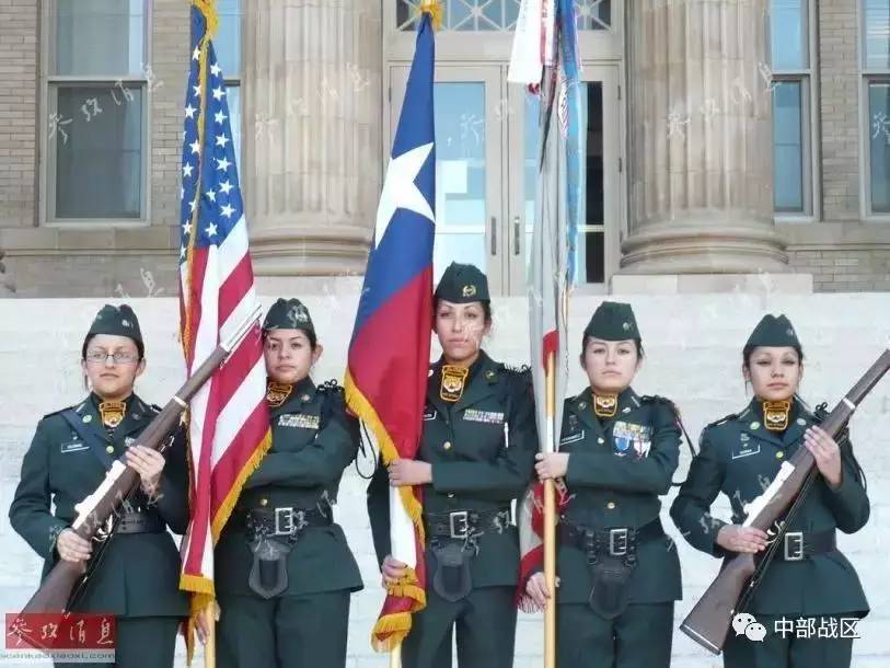 最美的服装就是军装,分享你们觉得最惊艳的衣服