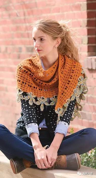 斗篷式披肩毛衣编织图解教程,三角围巾披肩的编织图解教程