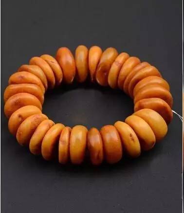 烤色蜜蜡和老蜜蜡的鉴别,老蜜蜡的鉴别方法和图片