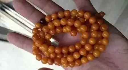 烤色蜜蜡和老蜜蜡的鉴别,老蜜蜡的鉴别方法和图片