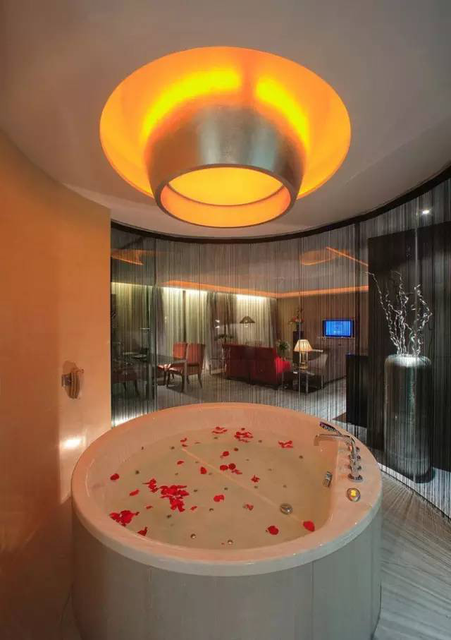 这样的浴室，哪个女人不想要？