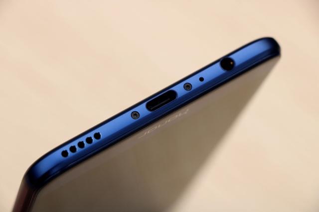 光荣v9参数充电,光荣v9详细参数表