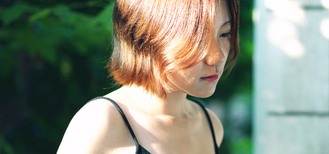 别人的22岁：95后的她，唱出80后的孤绝和英勇