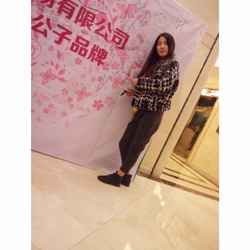 90后女生创业微商,创业做微商年赚百万