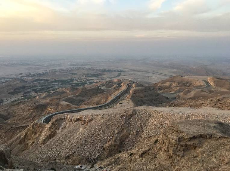 穿越沙漠到迪拜,大世界之旅阿联酋