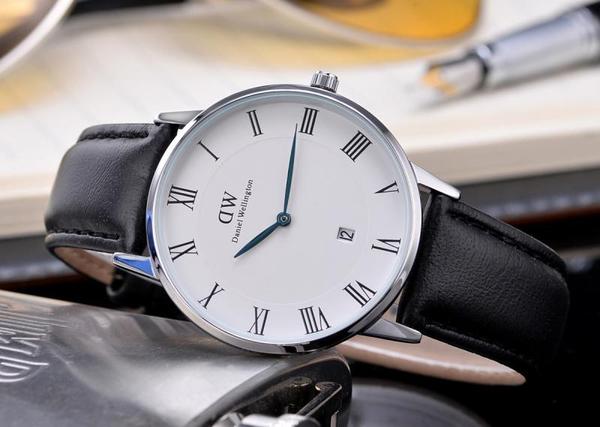 dw手表免费真假鉴定,dw女士手表真假辨别图解