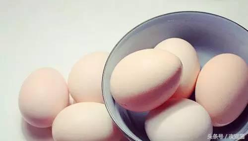 长期熬夜眼袋很严重怎么去除,熬夜怎样去除黑眼圈眼袋