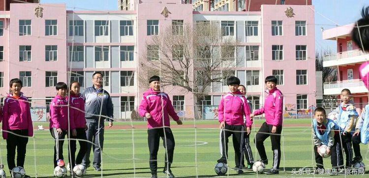 集宁区光明街小学校长巩建伟,巩建伟