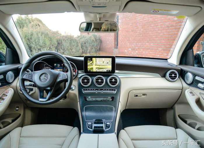 和宝马x4相似的奔驰,奔驰glc300轿跑和宝马x4比较